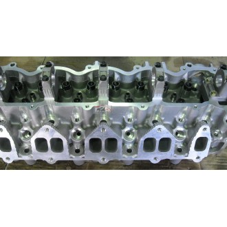 Testata motore Ford, Mazda 2.5 Td 12 valvole nuova nuda codice motore WL